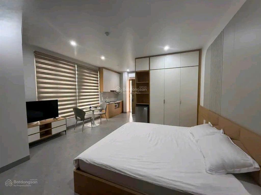 Cho thuê tòa nhà 7 tầng mới xây tại văn cao  10 phòng khép kín full đồ cả bếp