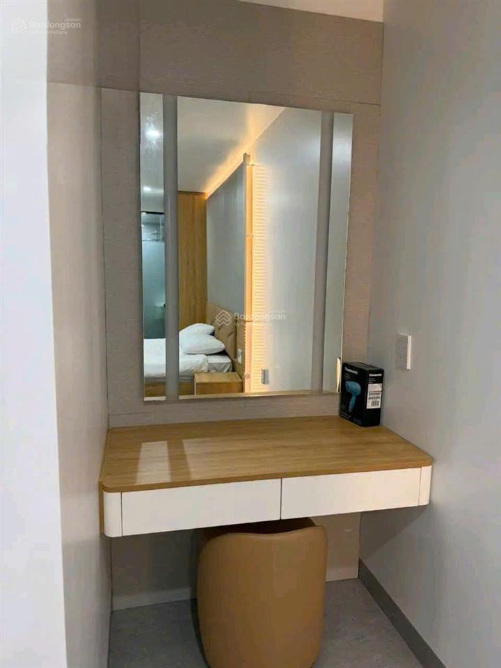 Cho thuê tòa nhà 7 tầng mới xây tại văn cao  10 phòng khép kín full đồ cả bếp