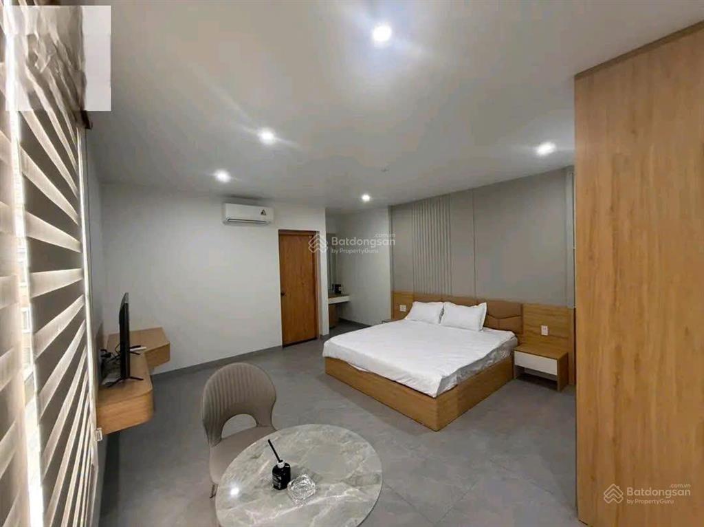 Cho thuê tòa nhà 7 tầng mới xây tại văn cao  10 phòng khép kín full đồ cả bếp