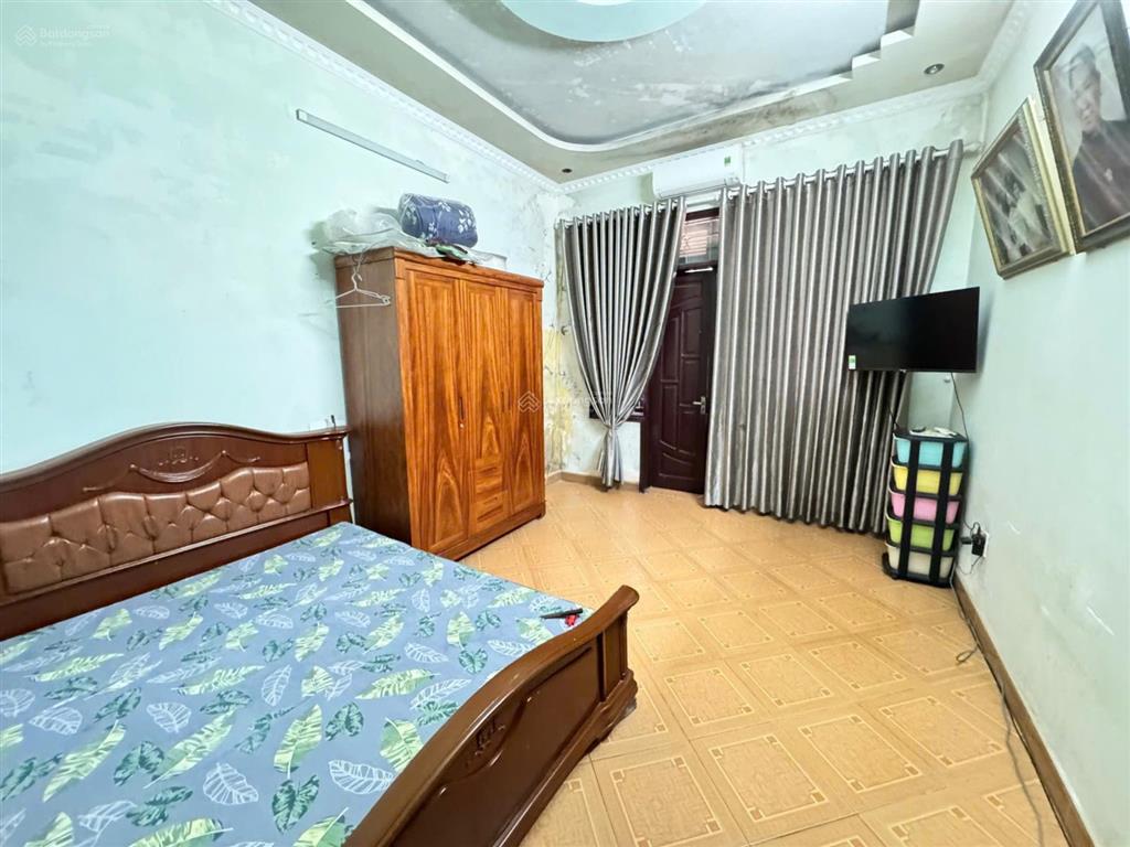 N5287. cho thuê nhà tại 193 văn cao vị trí đẹp  60m2  5 ngủ