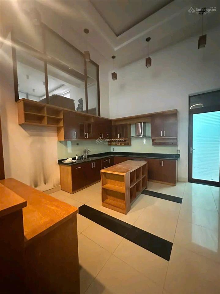 Cho thuê biệt thự nguyên căn khu lê hồng phong