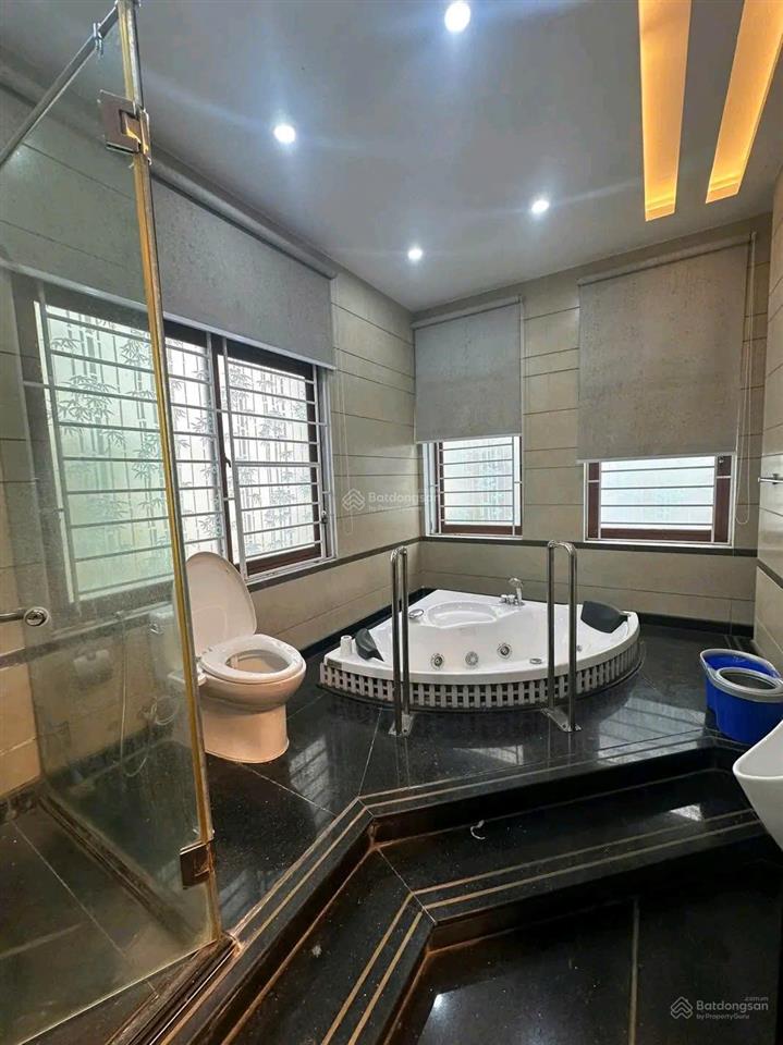 Cho thuê biệt thự nguyên căn khu lê hồng phong