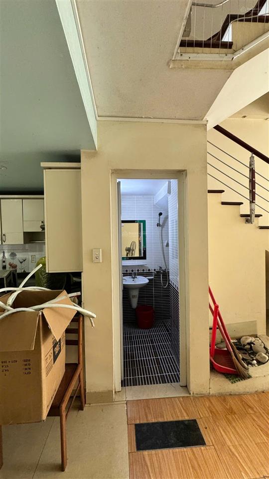 Cho thuê nhà 5 tầng lê hồng phong  5 ngủ  60m2  đủ đồ