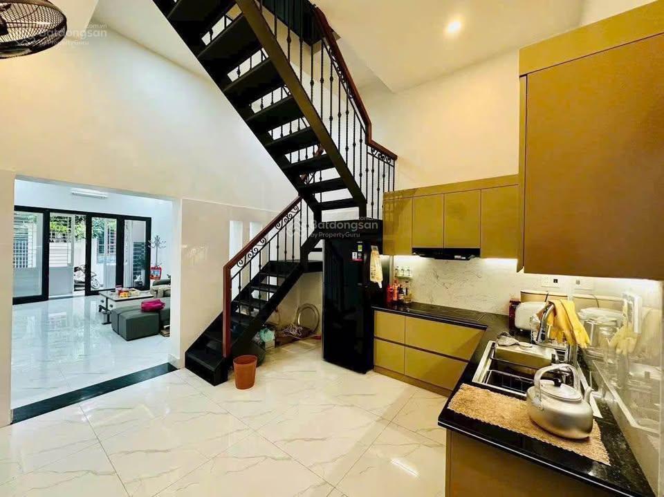 N5765. cho thuê nhà 2 tầng mới đẹp đầy đủ nội thất phố tô hiệu