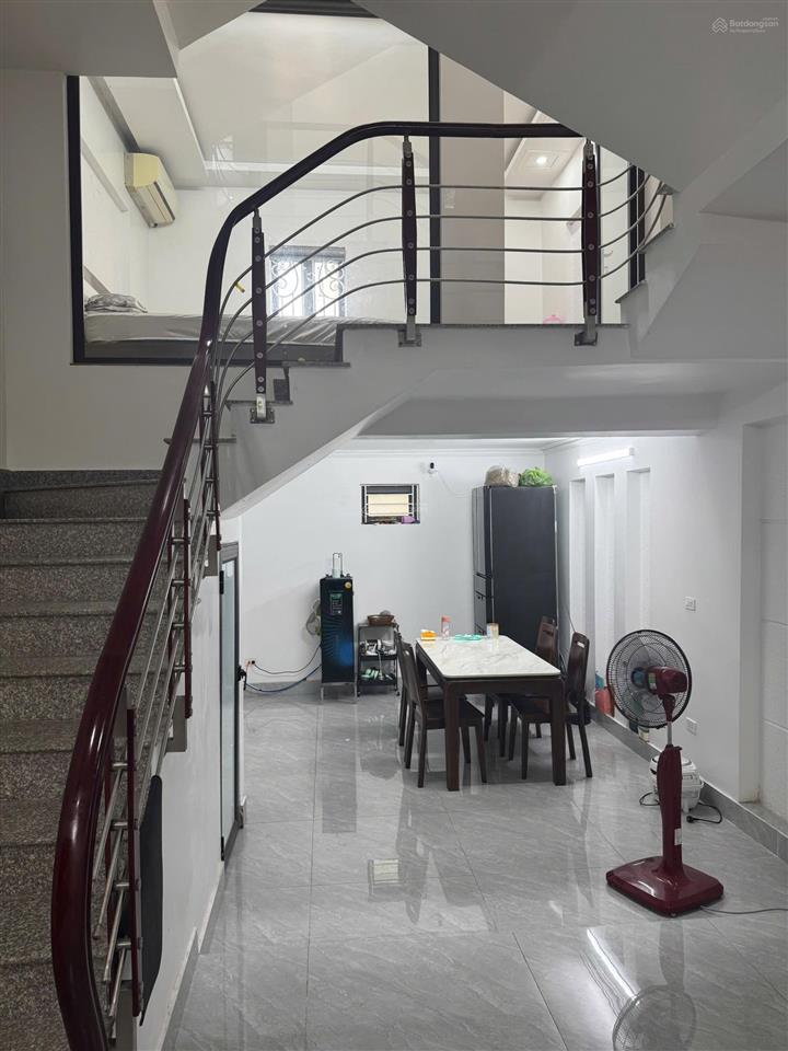 N5800. cho thuê nhà ngõ rộng kiều sơn  văn cao