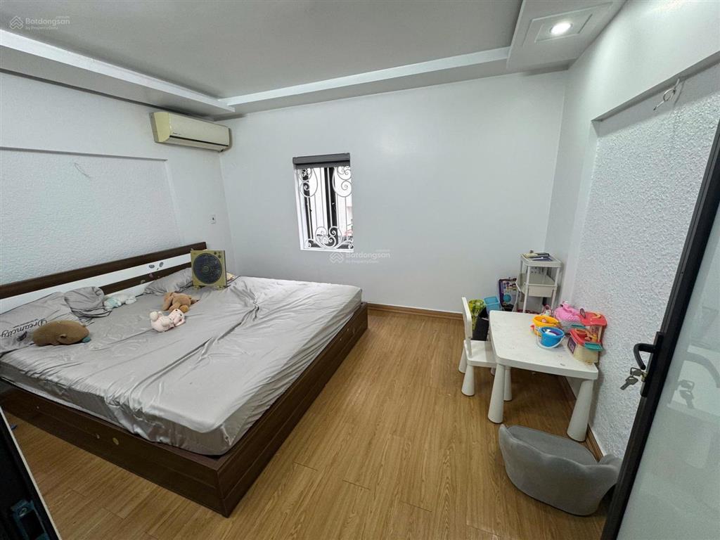 N5800. cho thuê nhà ngõ rộng kiều sơn  văn cao