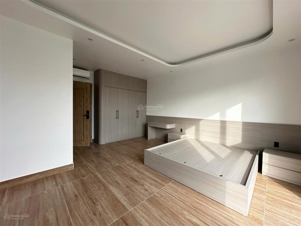 Vh196. cho thuê shophouse tại đảo vũ yên mới tinh  90m²  5 ngủ vskk
