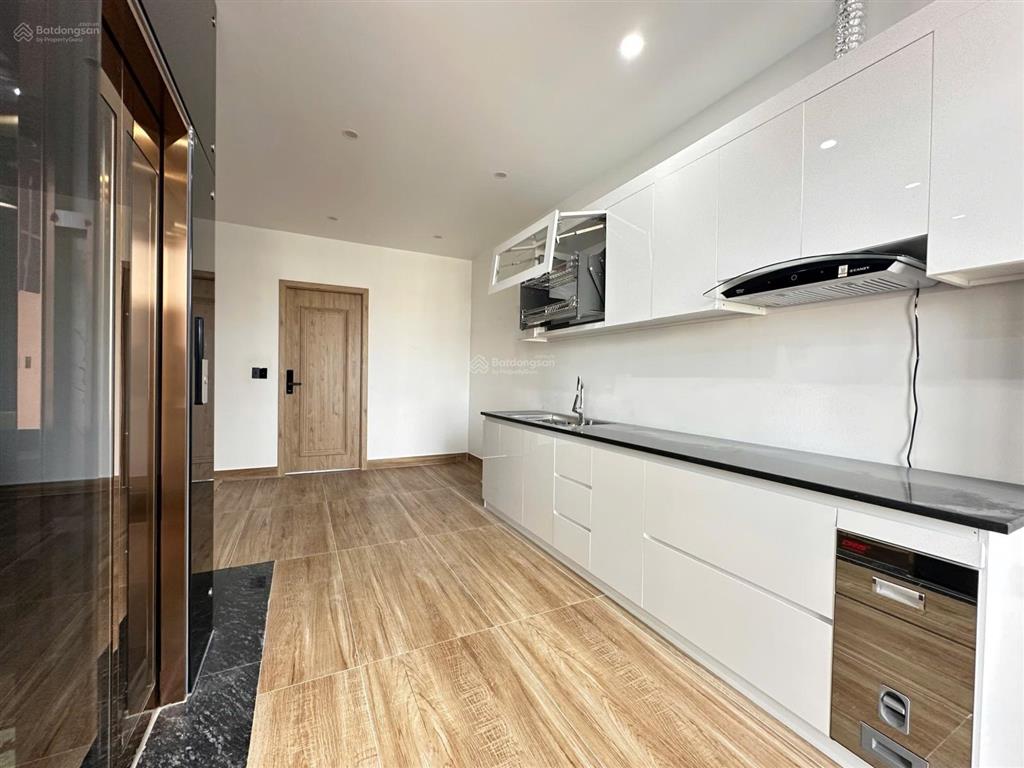 Vh196. cho thuê shophouse tại đảo vũ yên mới tinh  90m²  5 ngủ vskk