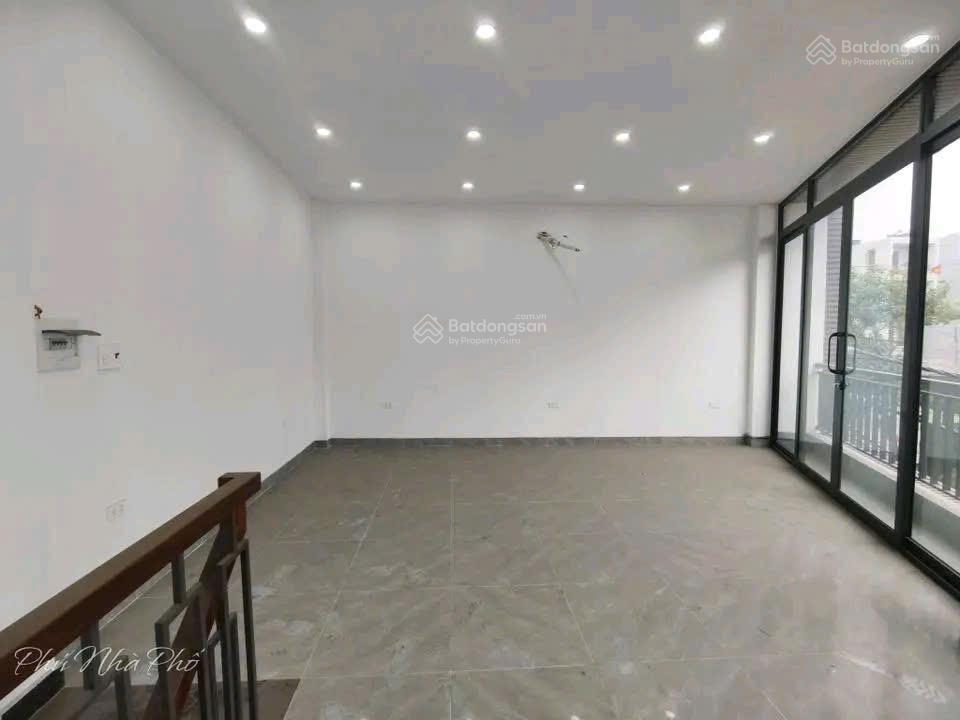 N5503. cho thuê nhà nhà tại mặt ngõ trung lực mới tinh  ô tô đỗ cửa  4 ngủ