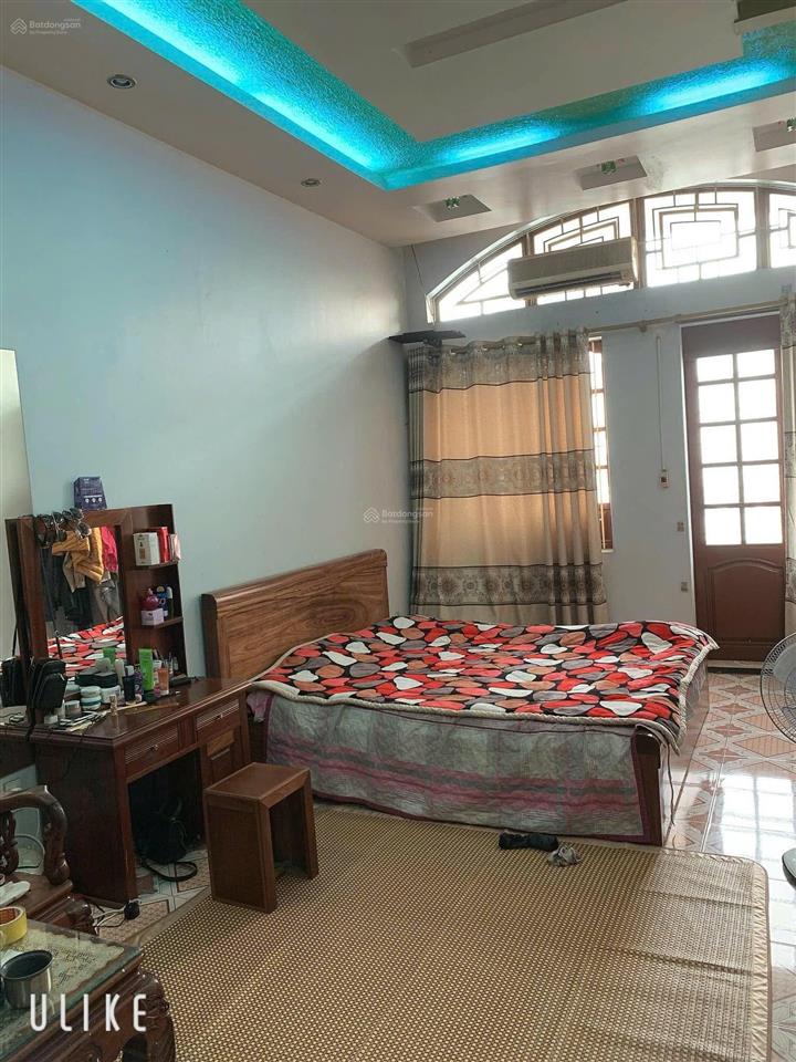 Mt3608. cho thuê nhà 3 tầng nguyên căn thiên lôi  150m²  3 tầng