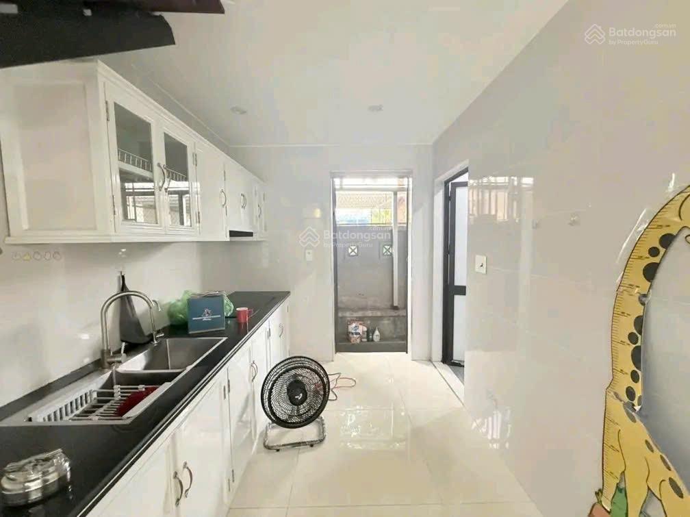 Mt3572. cho thuê nhà mặt phố nguyễn tất tố vị trí đẹp sân cổng riêng  90m2  mặt tiền 4m5