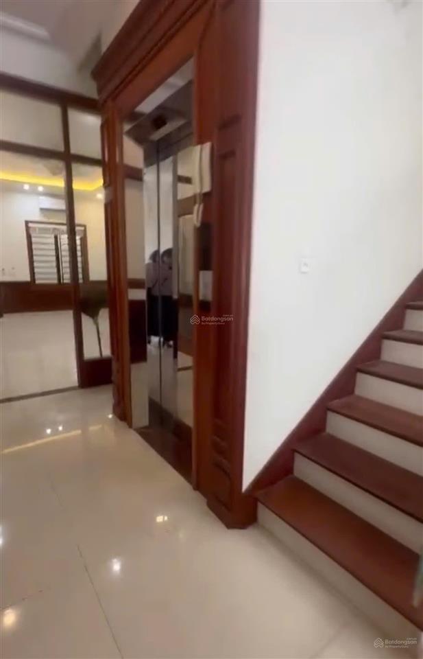 Mt3357. cho thuê nhà tại mặt đường tuyến 2 ngô gia tự  122m2  5 tầng thang máy