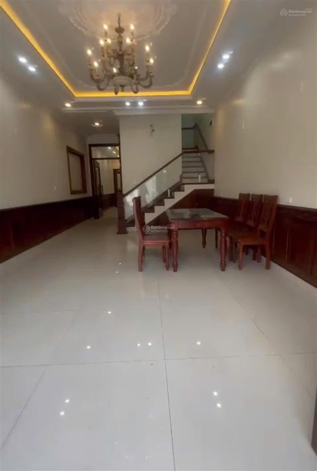 Mt3357. cho thuê nhà tại mặt đường tuyến 2 ngô gia tự  122m2  5 tầng thang máy
