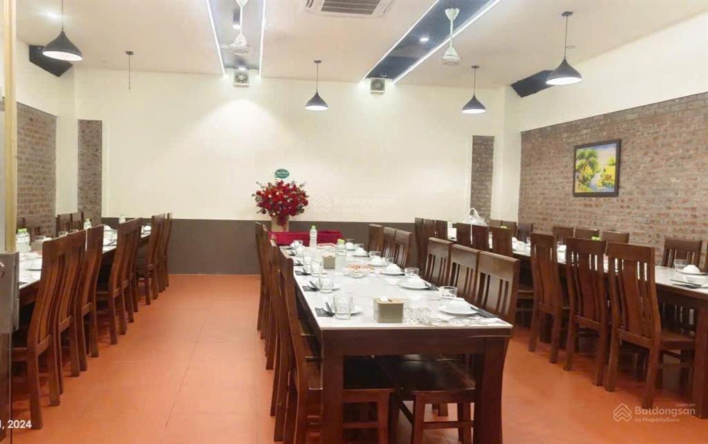 Mt3606. cho thuê nhà hàng quy mô lớn vào kinh doanh ngay lê hồng phong