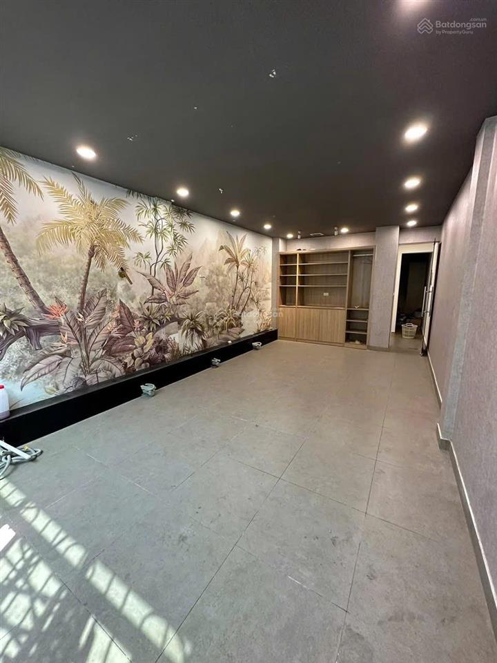 Mt3061. cho thuê nhà mặt đường hai bà trưng  70m2  mặt tiền 4m