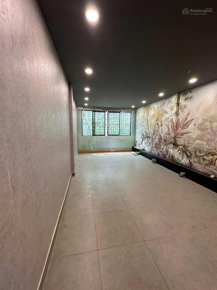 Mt3061. cho thuê nhà mặt đường hai bà trưng  70m2  mặt tiền 4m