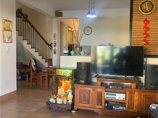 Bán nhà 3 tầng 2 mặt tiền giáp sông cẩm thanh, hội an