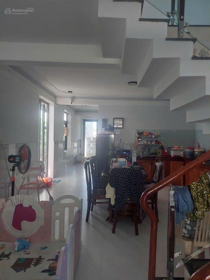 Hội an nhà 2 tầng gần biển 500m, ngang hơn 8m