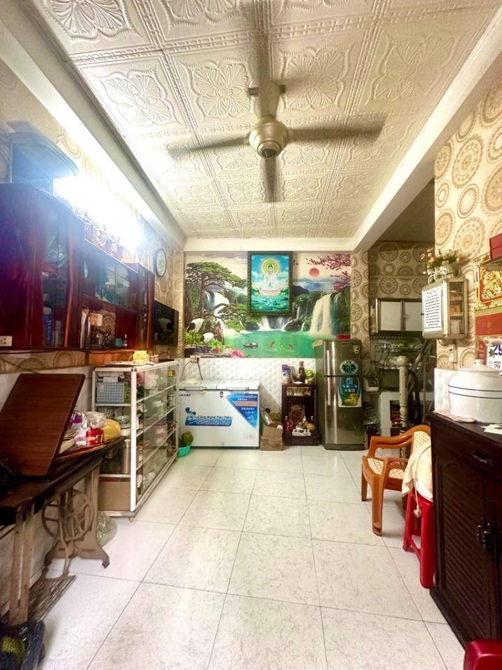 Bán nhà cấp 4, Quận 10 Tô Hiến Thành trệt lầu hoàn công đủ.