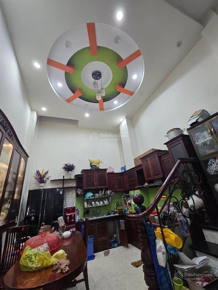 Nhà hẻm ô tô nguyễn hữu tiến  4x20, 3 tầng + sân thượng 4pn 9.5 tỷ