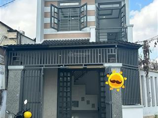 Bán nhà xã tân hiệp  hóc môn  mặt tiền đường 8m  5x17  chỉ 4,35 tỷ  sổ riêng