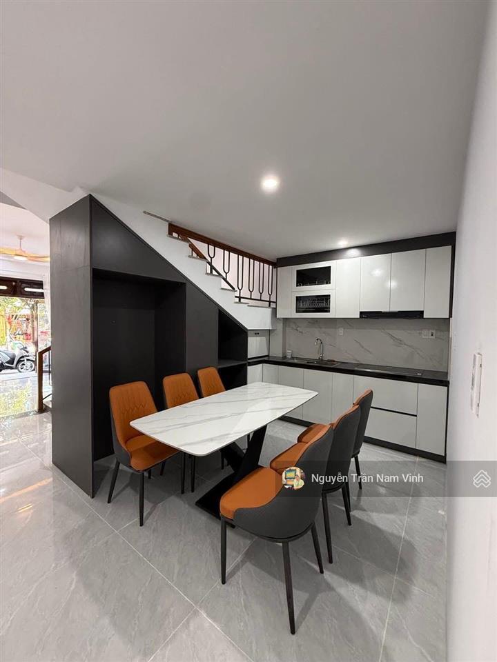Bán nhà lâm văn bền cạnh lotte ngang 6m dài 12m nở hậu nhẹ 5 phòng khu xây cao tầng chỉ 6 tỷ nhỉnh