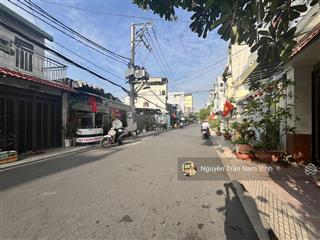 Bán nhà mặt phố đường số lâm văn bền ngang hơn 5m nở hậu 8m6 dài 21m có sẵn kết cấu 4 tầng 10 phòng