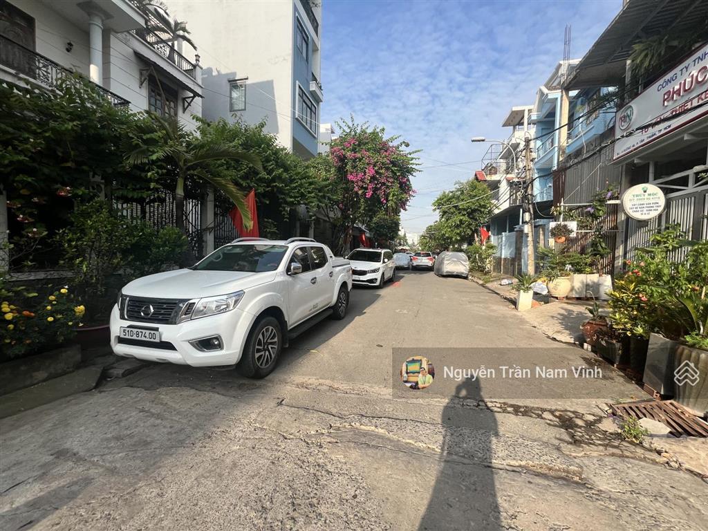 Bán nhà mặt tiền đường số lâm văn bền sân vườn phù hợp nghỉ dưỡng hoà mình với thiên nhiên