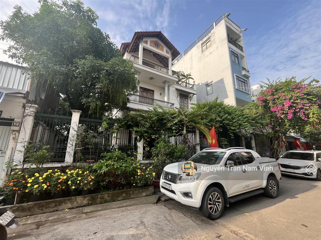 Bán nhà mặt tiền đường số lâm văn bền sân vườn phù hợp nghỉ dưỡng hoà mình với thiên nhiên