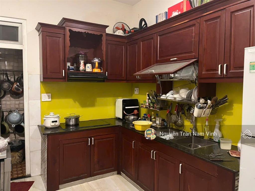 Bán nhà mặt tiền đường số tân quy đông đối diện công viên ngang 6m dài 15m nhà 4 tầng 8 phòng