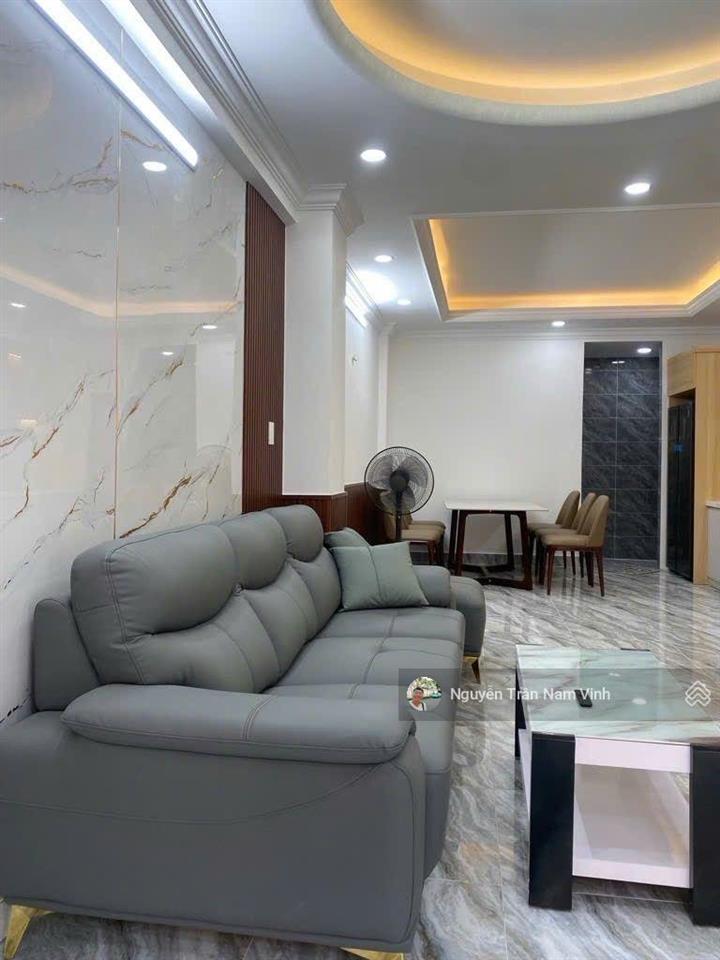 Bán nhà đường số 37 đoạn xung nhất quận 7, sát mặt tiền 5.85 tỷ nhà 2 tầng ngang 4x10m