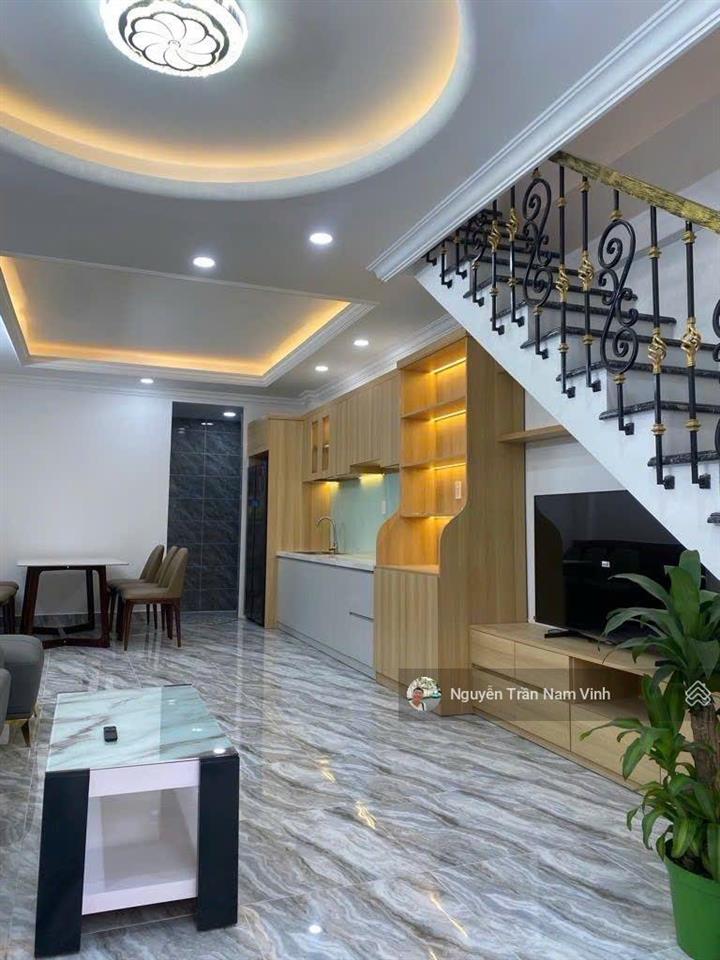Bán nhà đường số 37 đoạn xung nhất quận 7, sát mặt tiền 5.85 tỷ nhà 2 tầng ngang 4x10m