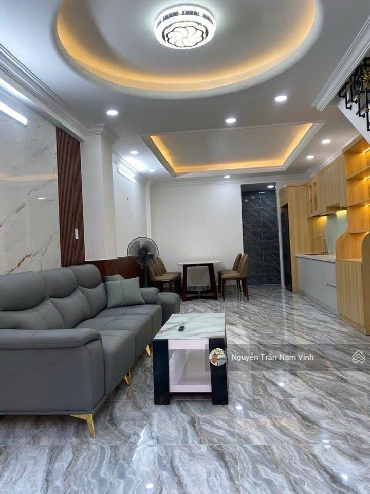 Bán nhà đường số 37 đoạn xung nhất quận 7, sát mặt tiền 5.85 tỷ nhà 2 tầng ngang 4x10m