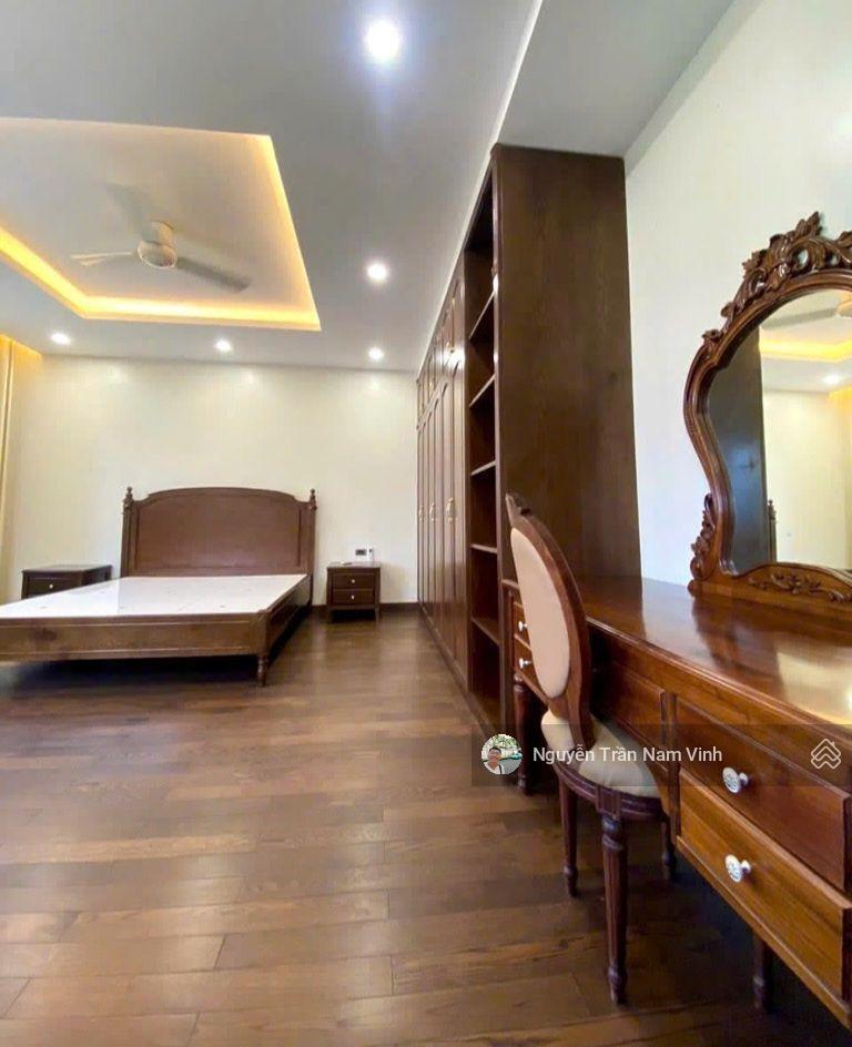 Bán nhà quận 7 lê văn lương, 255m2 thổ cư ngang 9m dài 31m, nhà 3 tầng, 13 phòng, giá tốt chỉ 22tỷ
