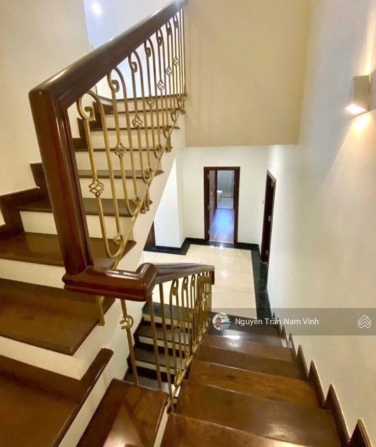 Bán nhà quận 7 lê văn lương, 255m2 thổ cư ngang 9m dài 31m, nhà 3 tầng, 13 phòng, giá tốt chỉ 22tỷ