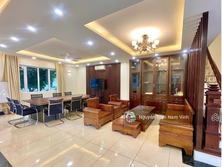 Bán nhà quận 7 lê văn lương, 255m2 thổ cư ngang 9m dài 31m, nhà 3 tầng, 13 phòng, giá tốt chỉ 22tỷ