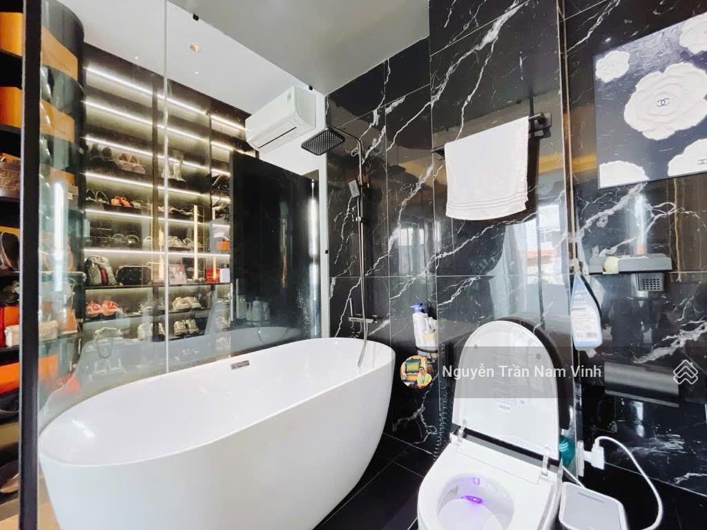 Cạnh đh tài chính maketing quận 7 đường tân mỹ bán nhà ngang 4.2m x 14m 3 tầng 4 pn mới chỉ 7.2 tỷ