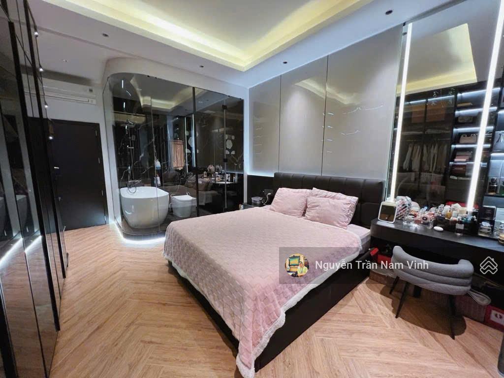 Cạnh đh tài chính maketing quận 7 đường tân mỹ bán nhà ngang 4.2m x 14m 3 tầng 4 pn mới chỉ 7.2 tỷ