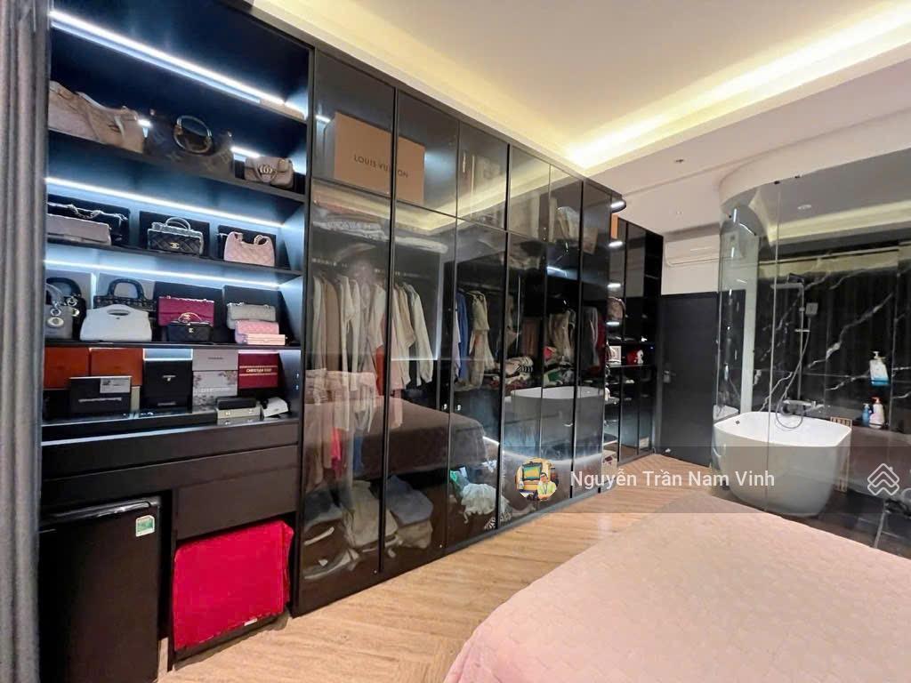 Cạnh đh tài chính maketing quận 7 đường tân mỹ bán nhà ngang 4.2m x 14m 3 tầng 4 pn mới chỉ 7.2 tỷ