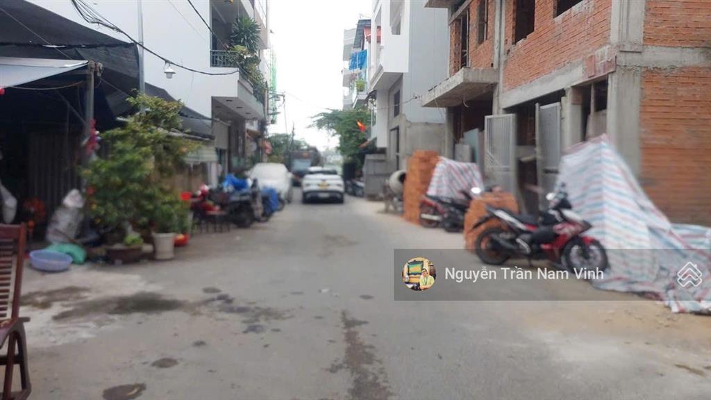 Bán nhà hoàng trọng mậu cạnh cầu nguyễn khoái đường ôtô tránh ngang 4.5 nở hậu 5m dài 12m chỉ 7.5tỷ