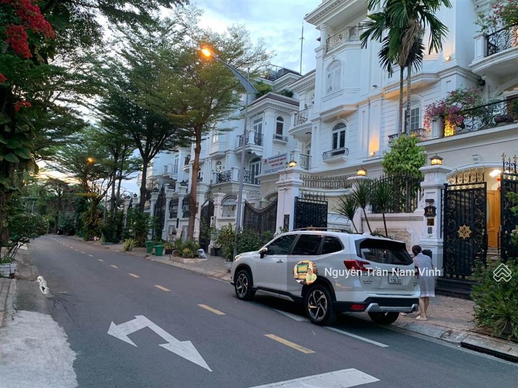 Bán căn biệt thự song lập, city land nguyễn thị thập mở tầm mối quan hệ & nơi tiếp khách ngoại giao