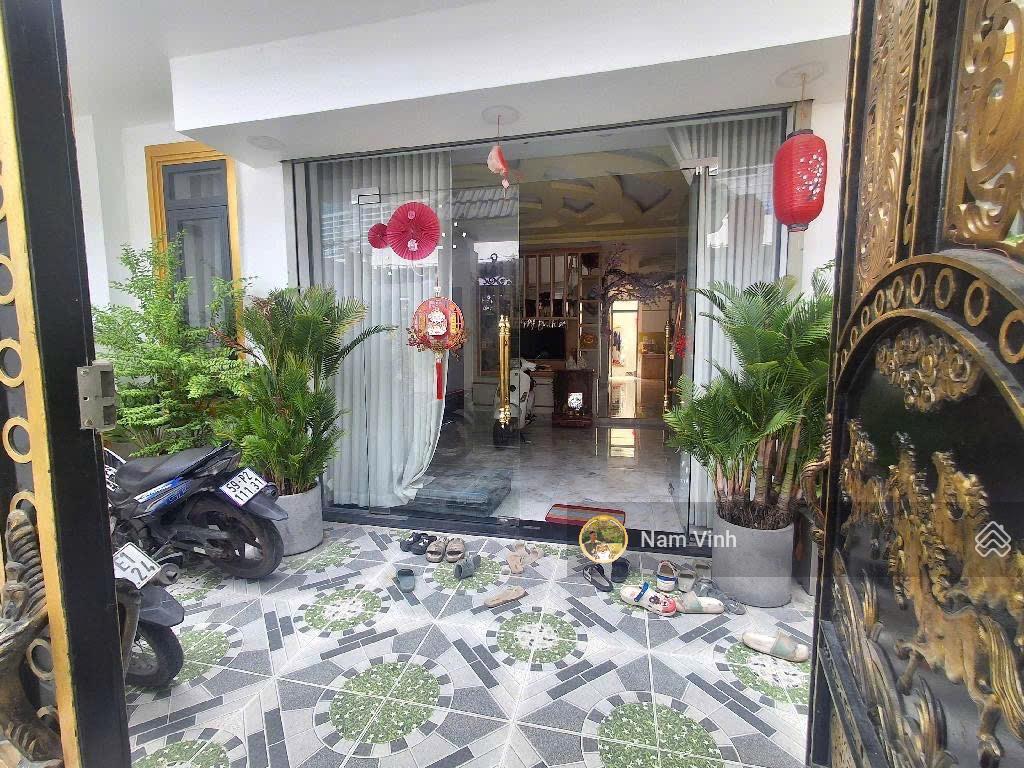 Bán nhà ngang 7m x 19m phú thuận cạnh nam long nhà 3 tầng 6 phòng nhà đúc kiên cố