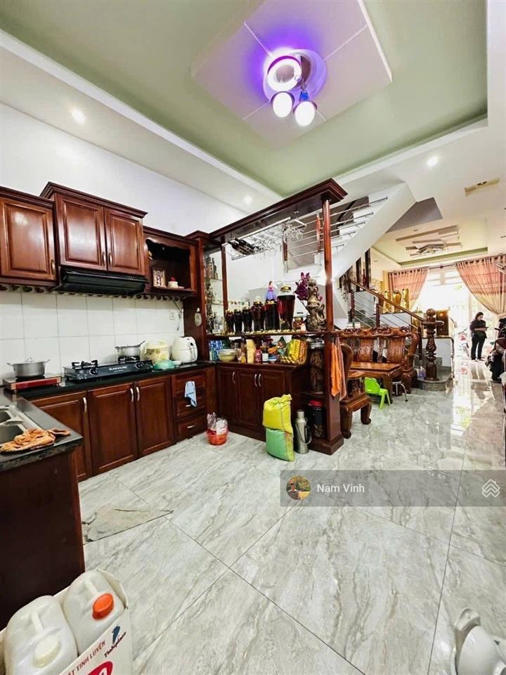Bán nhà lê văn lương cạnh lotte quận 7 ngang 4.6m x 15m nhà 3 tầng sân thượng 4pn chỉ 7.5 tỷ tl