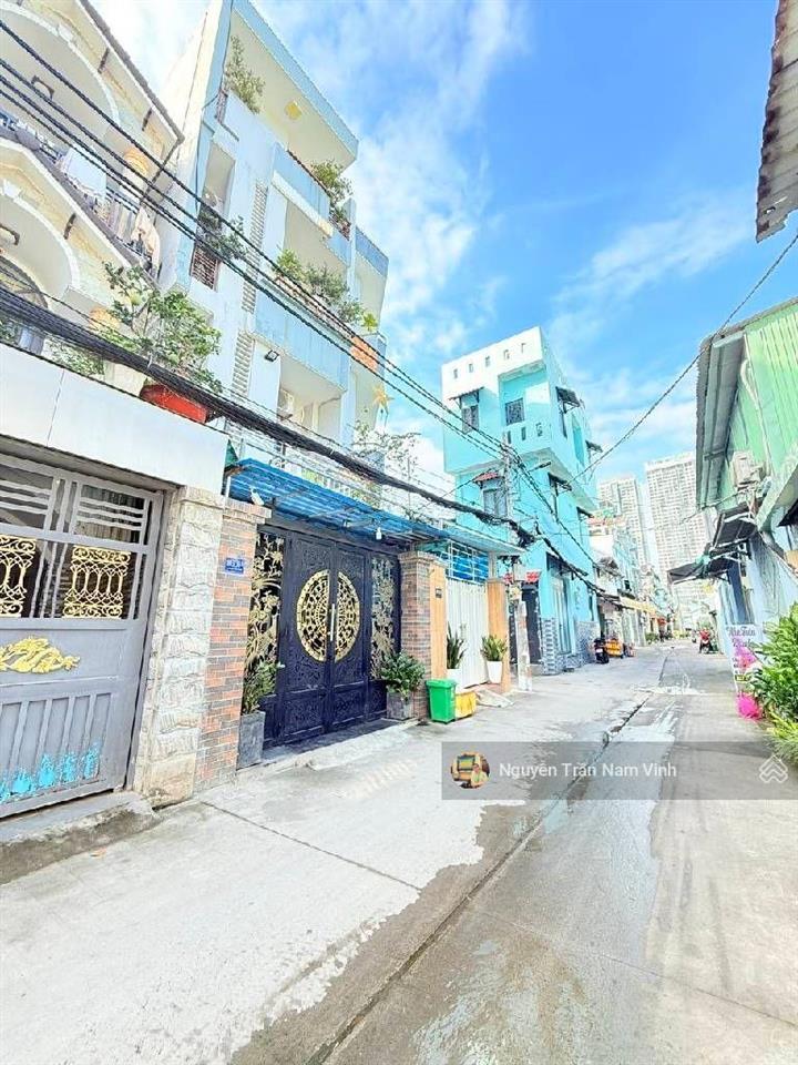 Bán nhà đường ô tô tránh nhau quận 7 đường phú thuận ngang 4m5 dài 19m chỉ 8 tỷ nhỉnh thương lượng
