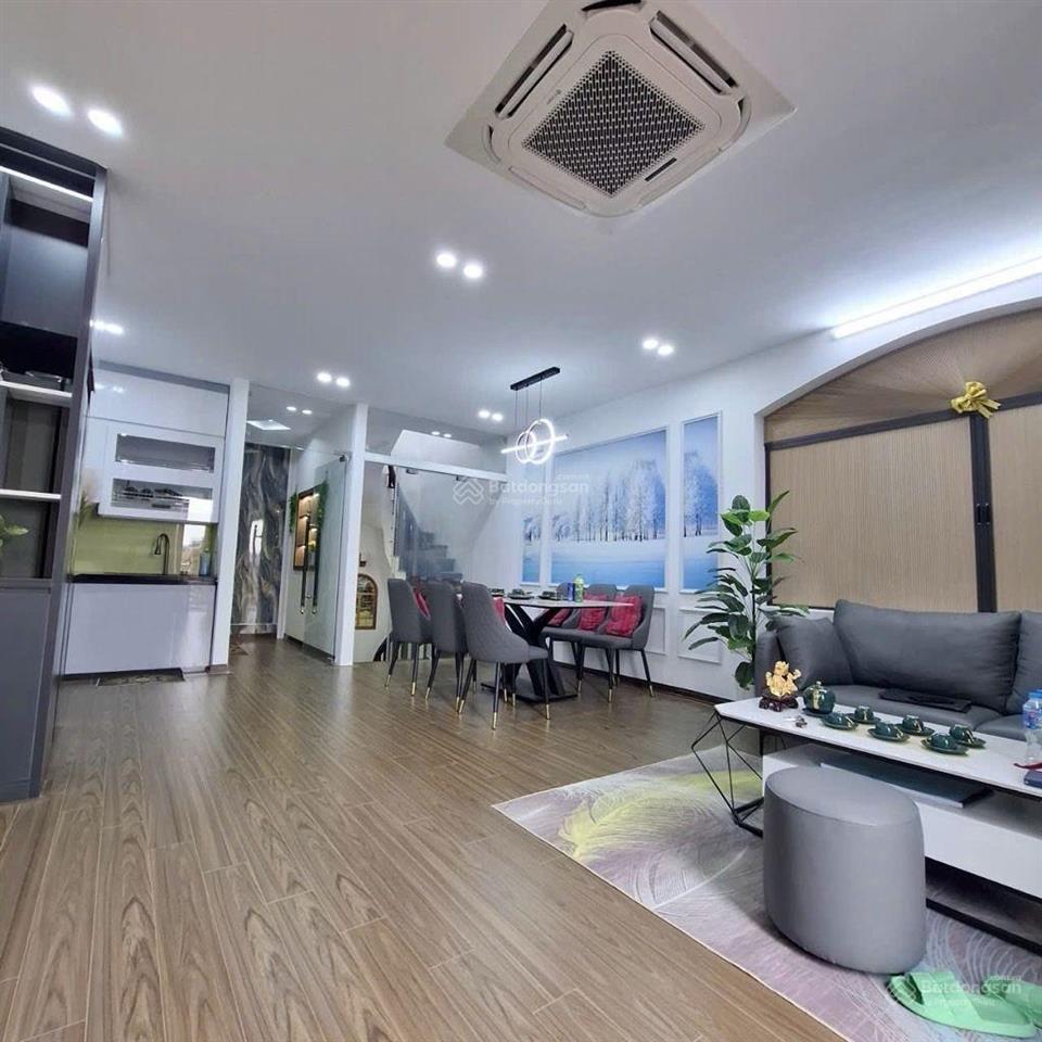 Bán nhà mễ trì  đường 3 ô tô tránh kinh doanh sầm uất ngày đêm 62m 5tầng 17.6tỷ