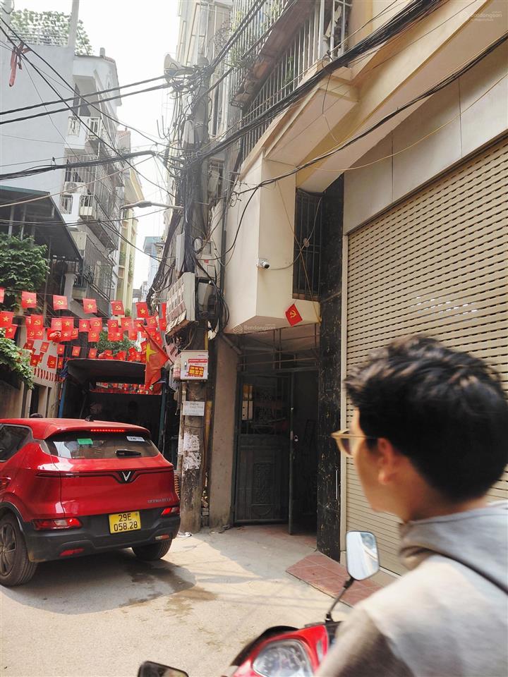 Bán nhà đỗ đức dục gần ks marriott ngõ thông ô tô đỗgần dt43m 5t giá 8,6tỷ