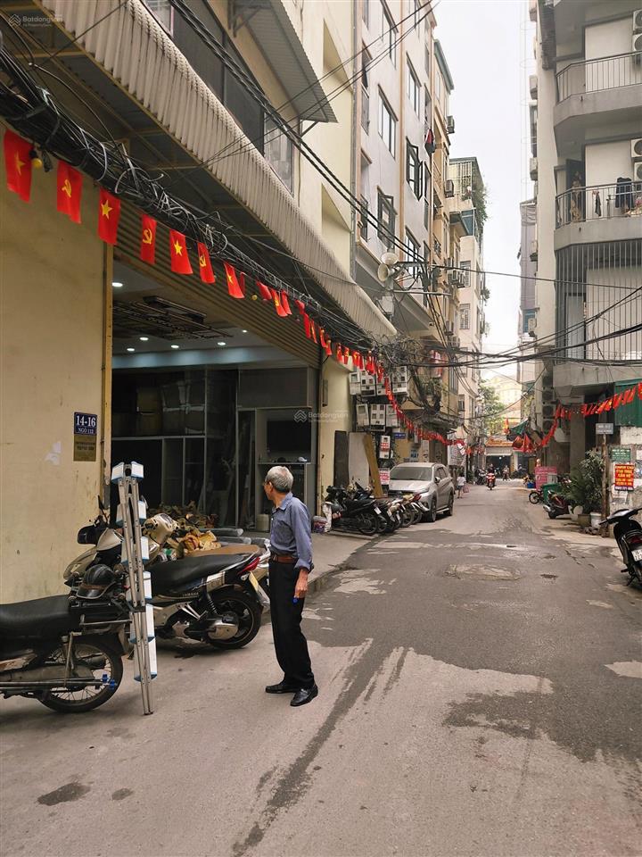 Nhà đẹp mễ trì hạ gần môlômôxốp ôtô đỗ gầnkinh doanh42m giá 9.1tỷ