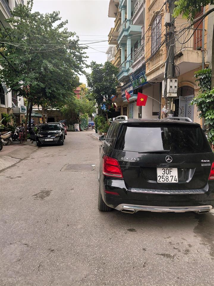 Siêu phẩm nhà đẹp mễ trì hạ đỗ đức dục ô tô đỗgần42m5t giá 9.15tỳ
