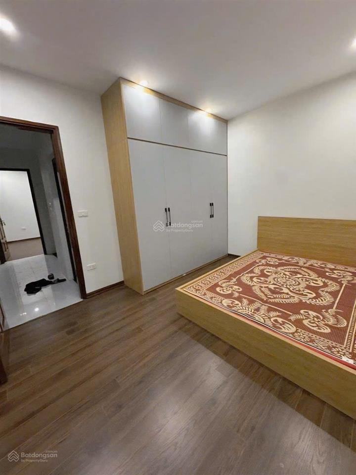 Siêu phẩm mễ trì thượng 42m 5 tầng ô tô đỗ gần kinh doanh gía 8,8tỷ
