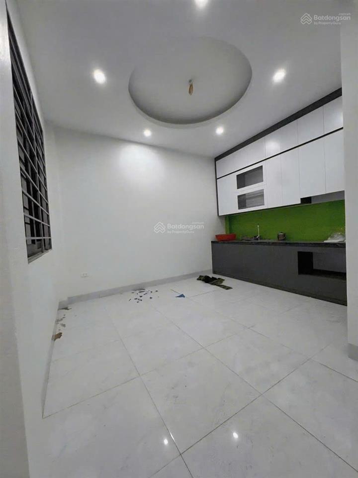 Siêu phẩm mễ trì thượng 42m 5 tầng ô tô đỗ gần kinh doanh gía 8,8tỷ